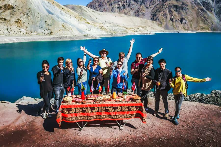Santiago: Cajon del Maipo/Embalse del Yeso Tour with Picnic - How much driving should you expect?