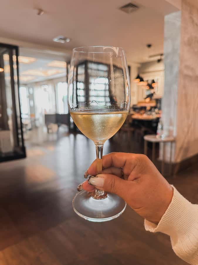 Santiago: Casa del Bosque Winery with Tasting and Lunch - Pickup from Santiago: convenient, but timing matters