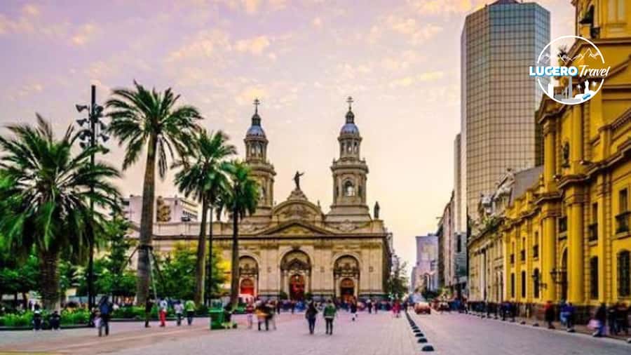 Santiago: City Highlights Walking Tour - Santa Lucia Hill: a useful first look