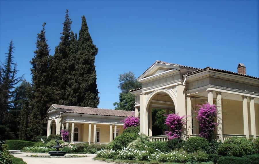 Santiago: Concha y Toro Vineyard Tour w/ Transfer & Tasting - Arriving at Don Melchor Square