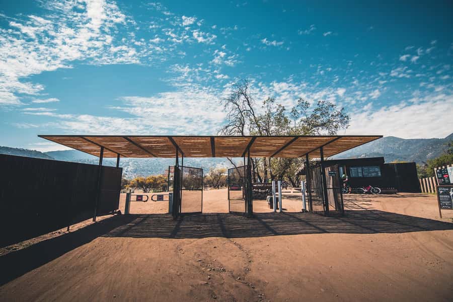 Santiago: E- Mountain Bike Rental to ride in a bike park - Practical details that affect your day