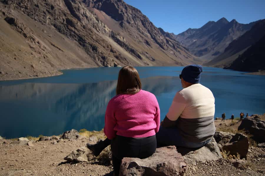 Santiago: Full day tour in Portillo and Laguna del Inca - Chacabuco: breakfast and a key Chilean battle
