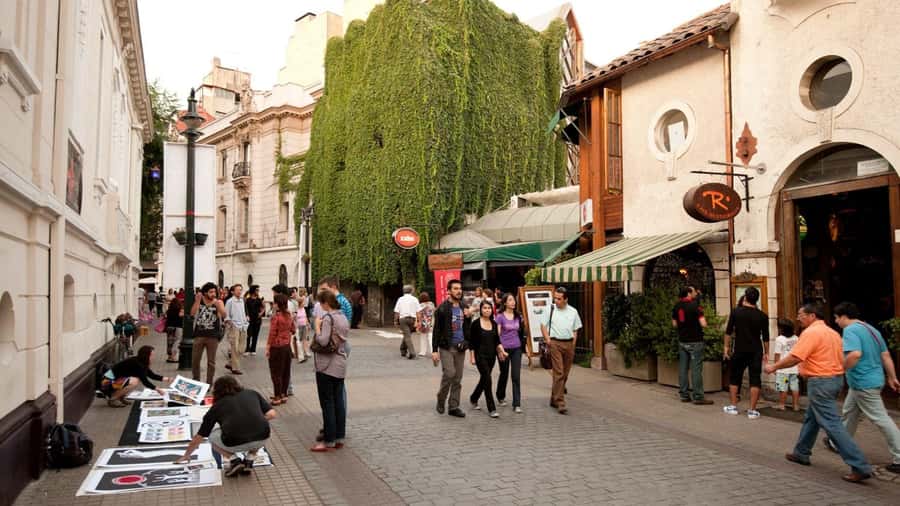 Santiago: Highlights Private City Tour - Lastarria’s cafes, architecture, and street life