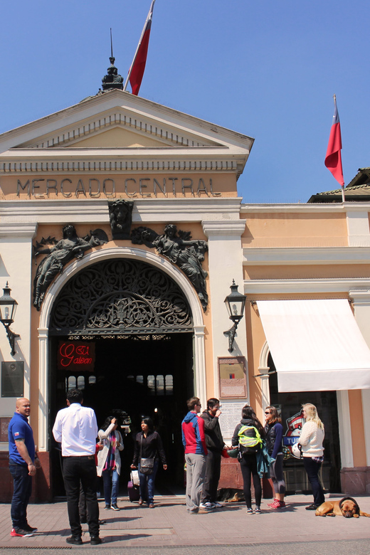 Santiago: Markets Bike Tour - La Chascona and the world of Pablo Neruda
