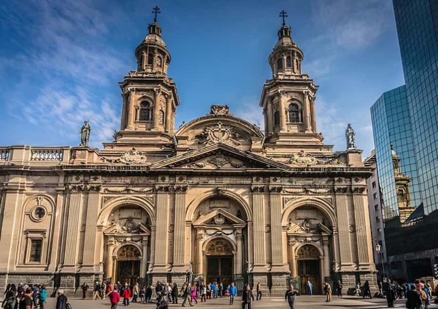Santiago : Must-See Sites Walking Tour With A Guide - Key points to know before you book