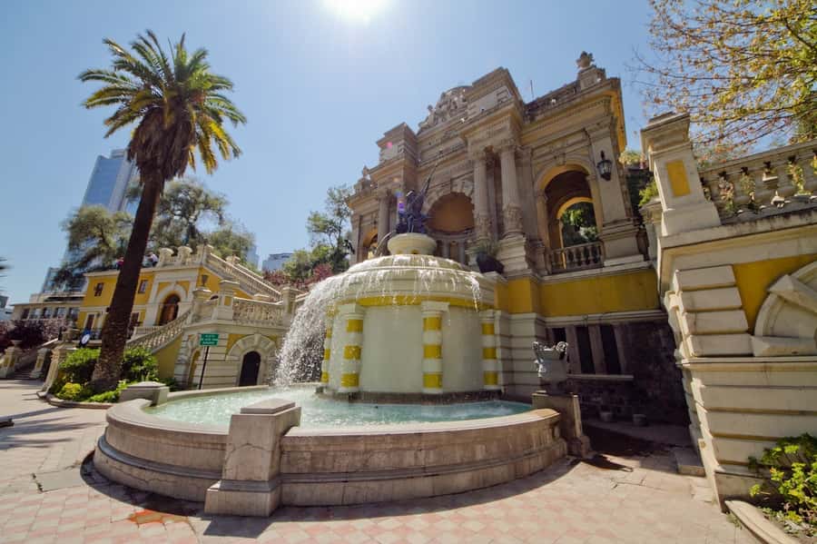 Santiago: The Essentials City Tour & Optional Concha y Toro - Key points at a glance