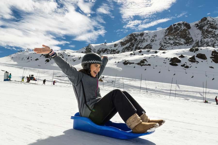 Santiago: Valle Nevado and Farellones Ski-Center Day Trip - Leaving Santiago for the Andes