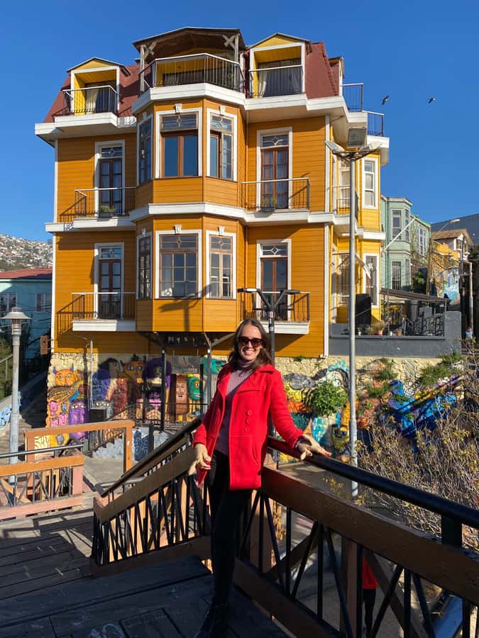 Santiago: Vina Del Mar, Valparaiso, Casablanca & Reñaca Tour - Vina del Mar, the Garden City