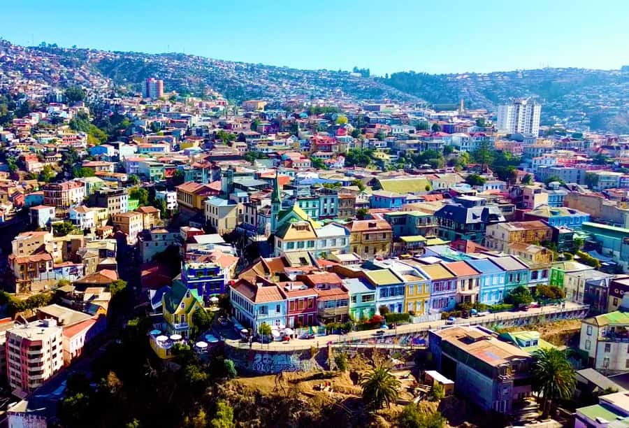 Santiago: Viña del Mar, Valparaiso, with Wine Tasting - Caleta Portales brings you close to the working coast