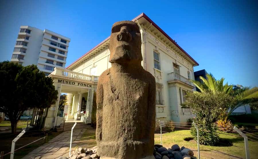 Santiago: Viña del Mar, Valparaiso, with Wine Tasting - Viña del Mar: elegant, quick, and photogenic