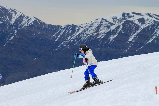 Skiing in Farellones Park: Ski Tickets, Lessons, Transportation and More - Who will enjoy this snow day most