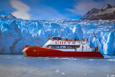 3-Hour Scenic Boat Tour to Grey Glacier
