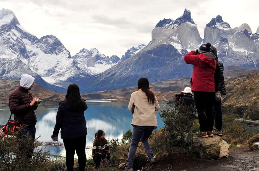 Torres del Paine Day Trip from El Calafate - Lake Grey and the Cuernos del Paine
