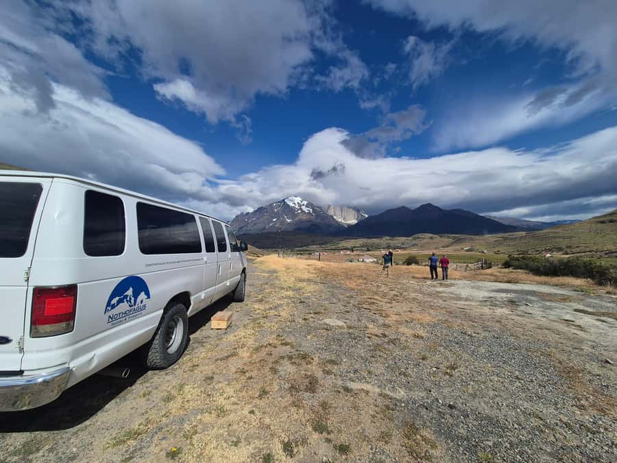 Torres del Paine: Full Day Excursion Torres del Paine + Milodon Cave. - The return through Serrano Gate and Milodon Cave