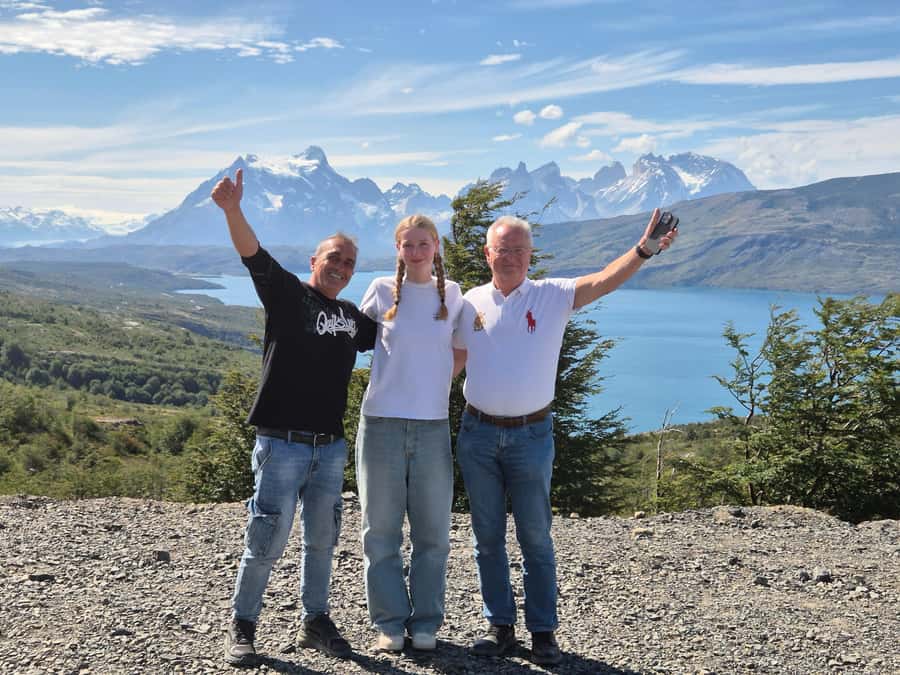 Torres del Paine: Full Day Excursion Torres del Paine + Milodon Cave. - Small group benefits and vehicle concerns