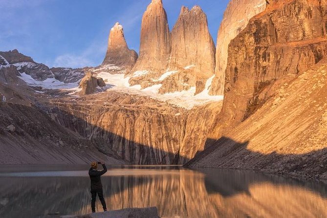 Trekking Base Torres - Torres del Paine trek from Puerto Natales - The early pickup from Puerto Natales