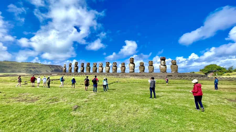 Two days of Full Day Tour of Rapa Nui + Sunrise in Tongariki - Key points to know before booking