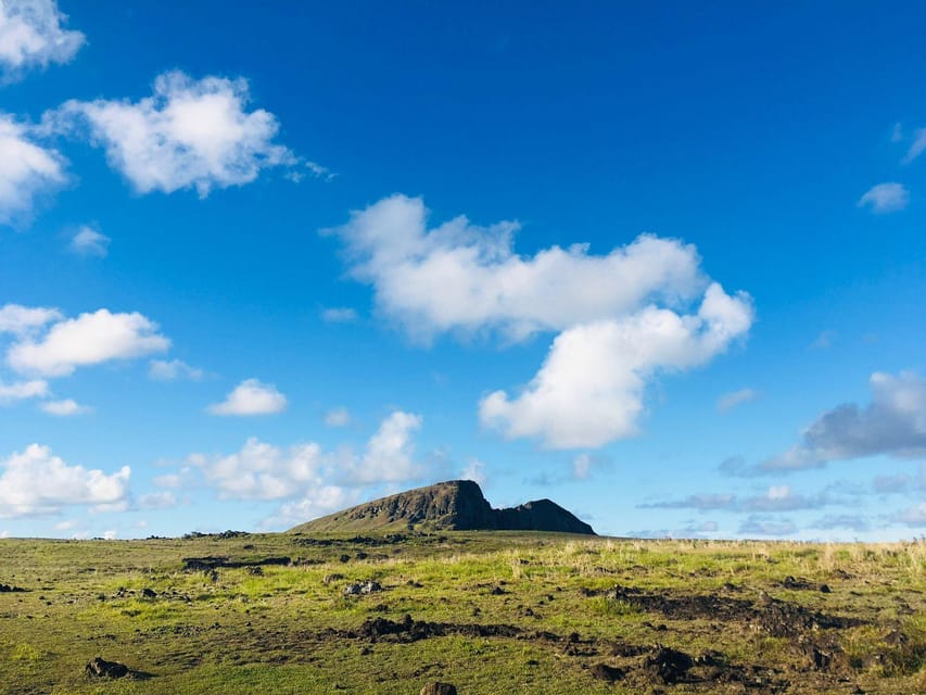 Two days of Full Day Tour of Rapa Nui + Sunrise in Tongariki - Volcanic scenery and open island views