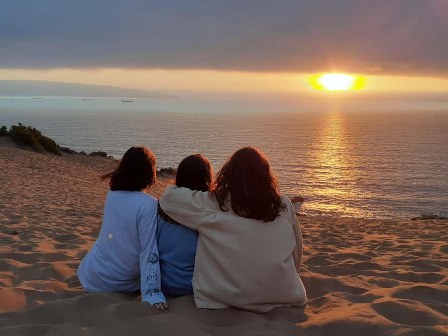Valparaíso: Sandboarding and Sunset in Concon Sand Dunes - A practical plan for your evening
