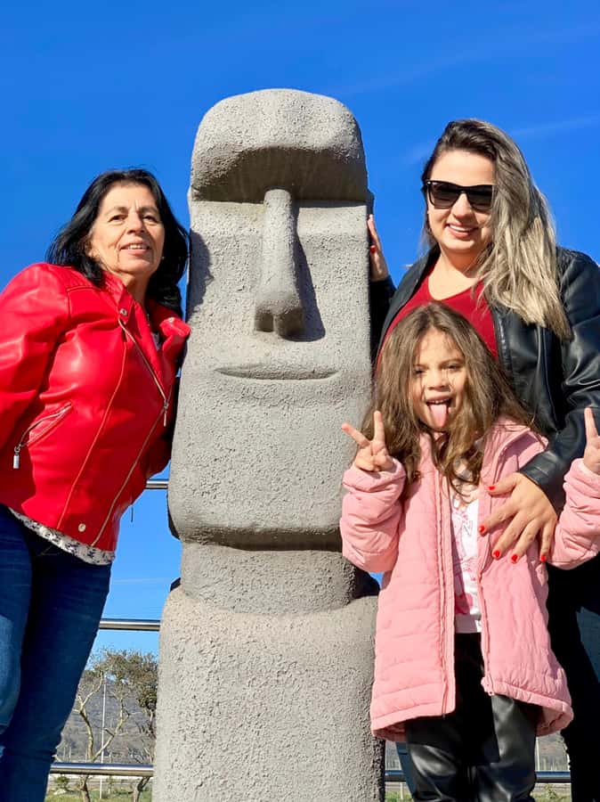 Valparaíso y Viña del Mar full day - The Flower Clock and the Fonck Museum Moai
