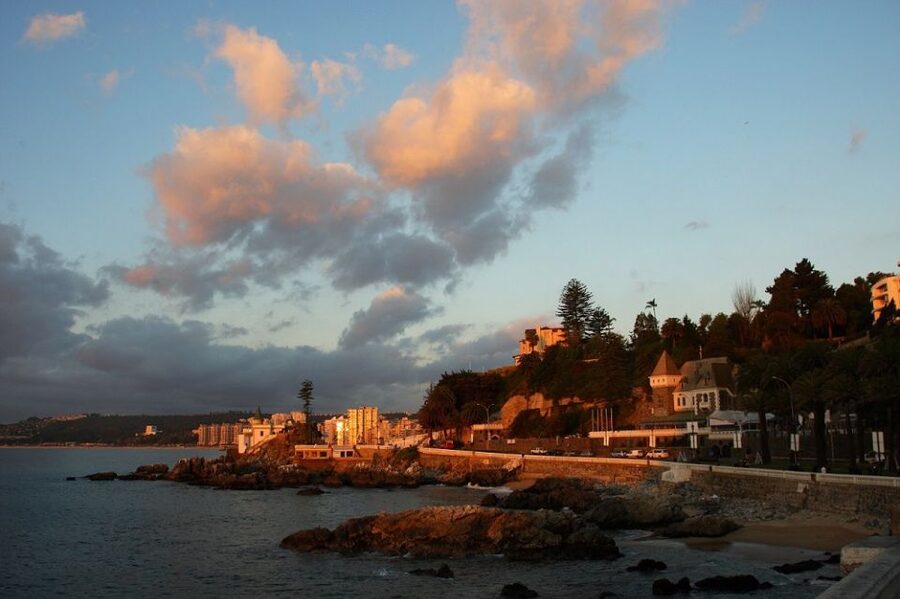 Viña del Mar and Reñaca 4-Hour Pacific Coast Tour - Viña del Mar and the Garden City feel