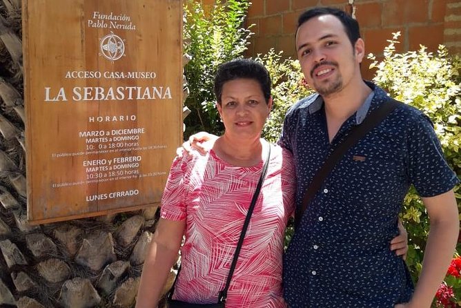 Viña Del Mar-Valparaiso -Casablanca -Reñaca-Oceanic Rock-Concon - Neruda, museums, and sights that may be brief