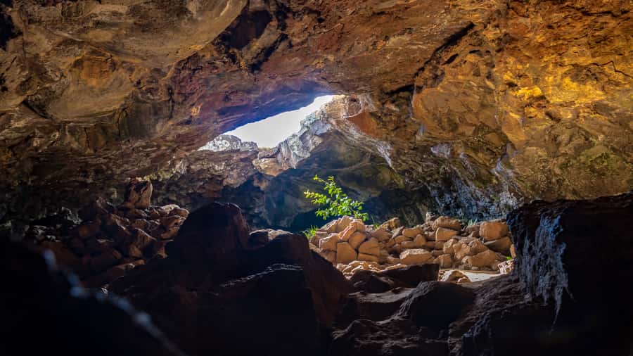 Volcanic Refuges: Excursion to Underground Civilization - Key points to know before you book