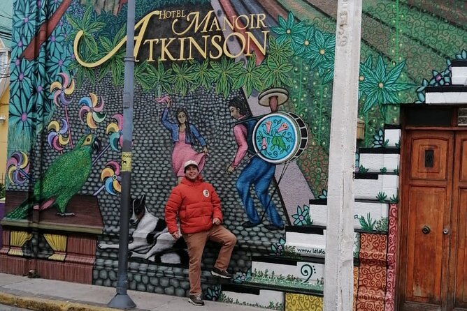 Walking Tour Valparaiso, History & Art - Private Optional - Starting with Juan de Saavedra and the city’s early story